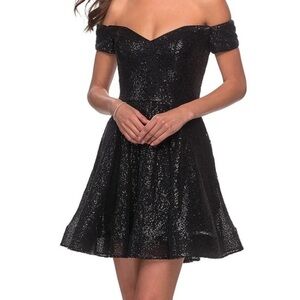 La Femme Dazzling short sequin dress size 0 NWT
